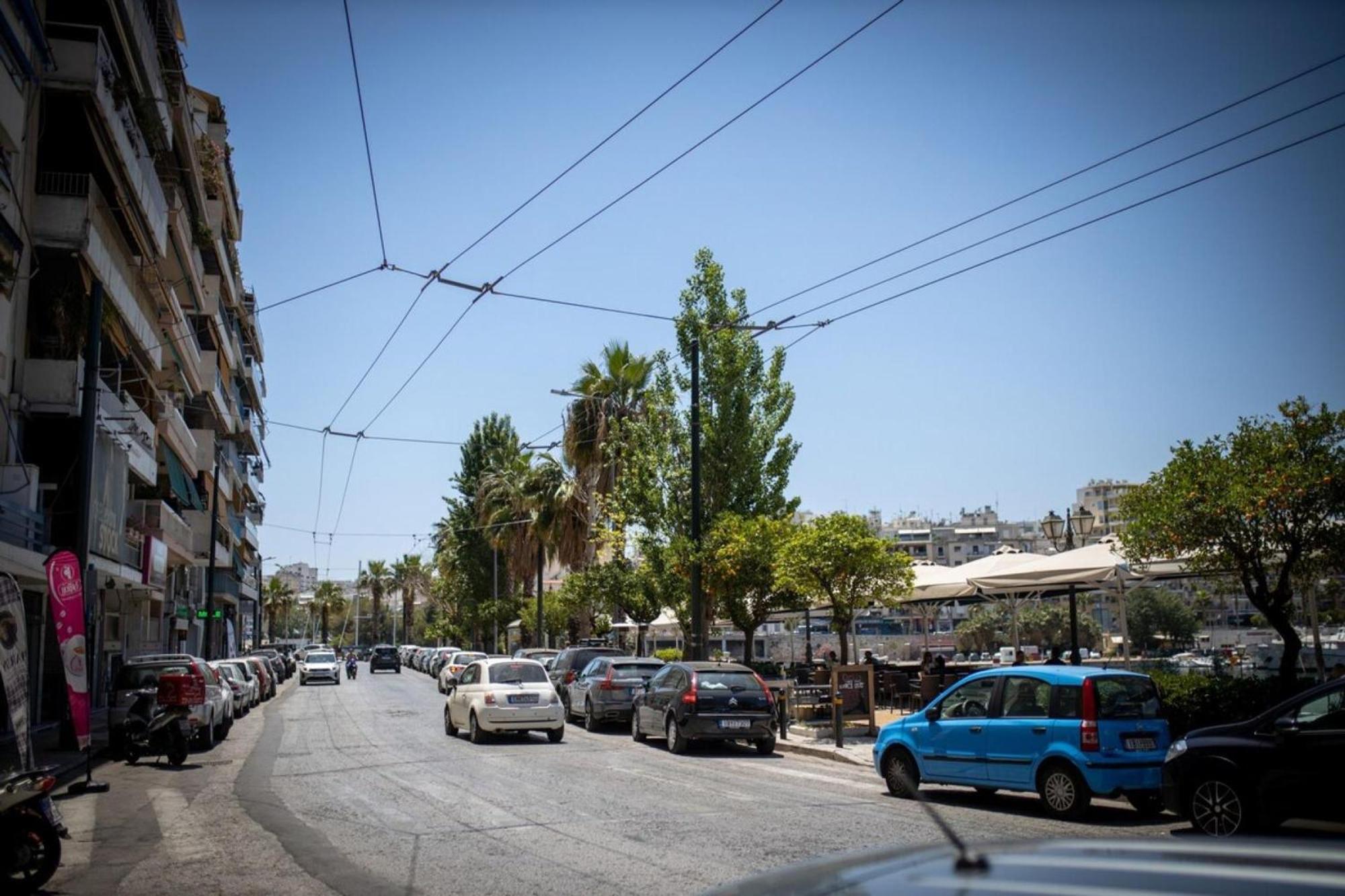Cozy Apartment With Full View Marina Zeas El Pireo Exterior foto